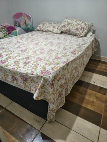 Vendo painel para tv de 55 + base e colchão de casal 