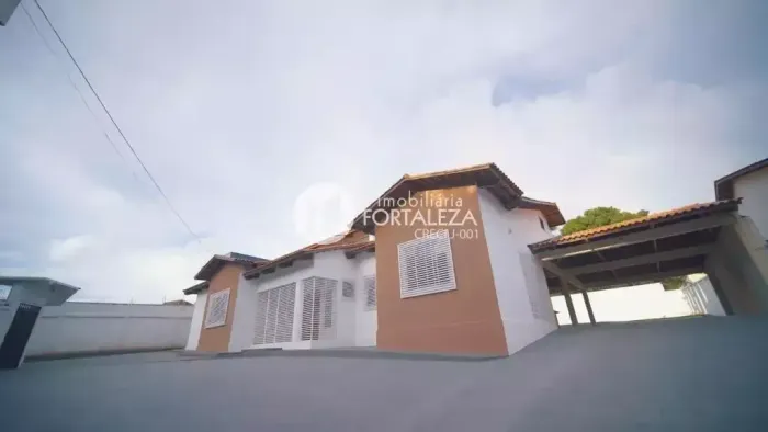 Imóvel para aluguel com 400 metros quadrados com 4 quartos