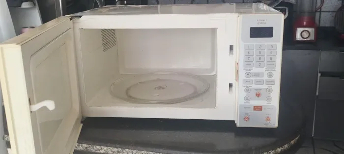Microondas Brastemp 30 litros 
