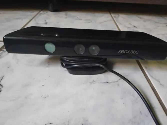 Kinect para Xbox 360, semi novo, funcionando perfeitamente.