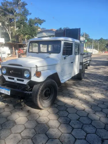 Toyota Band.Picape Chassi Longo Diesel 1988