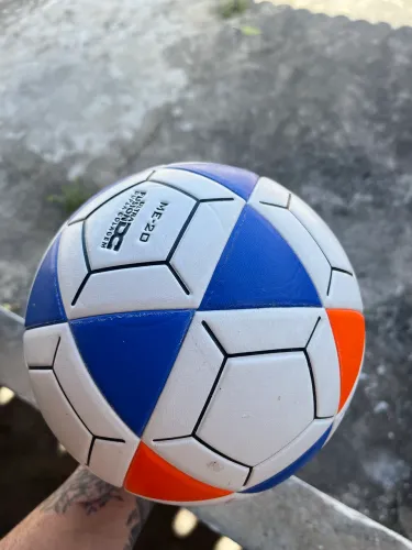 Bola futevôlei
