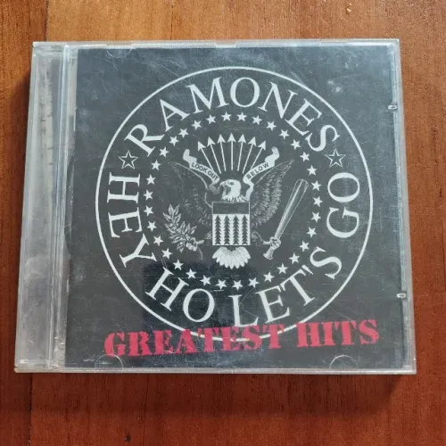 Cd Ramones, Men At Work, Rolling Stones - 50,00 CADA