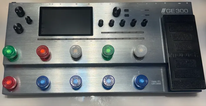 Mooer Ge 300