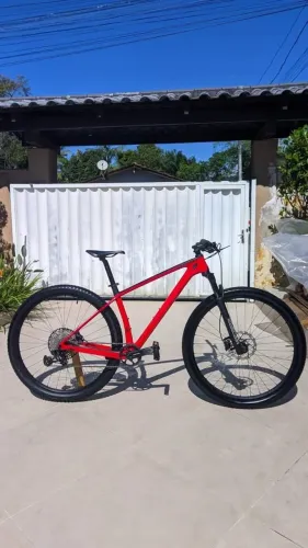 Bike Scott Scale 940 Carbon 2024 Vermelha - Aro 29 - Upgrade RockShox Reba (Seminova)