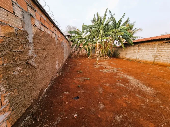 INVISTA NO SEU FUTURO: Terreno Perfeito para Seu Projeto dos Sonhos!
