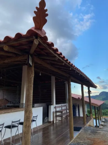 Casa Branca da Serra | Casa de Campo com Piscina