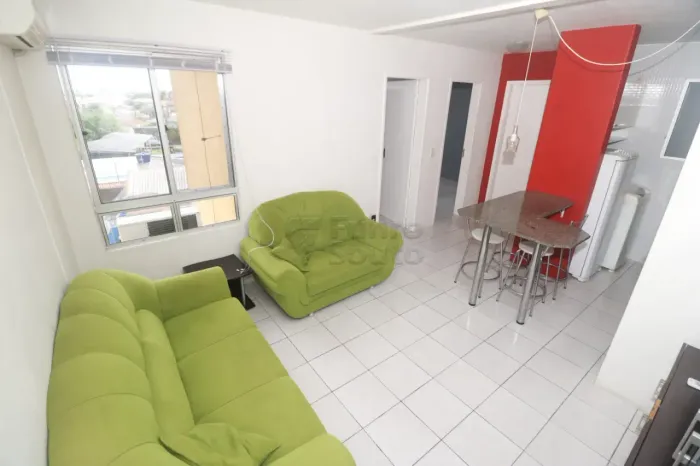 Apartamento Semi Mobiliado no Condomínio Jardins da Baronesa - Conforto, Sol e Localização