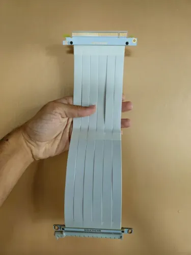 Cabo Riser PCI 4.0 X16 180° 40CM