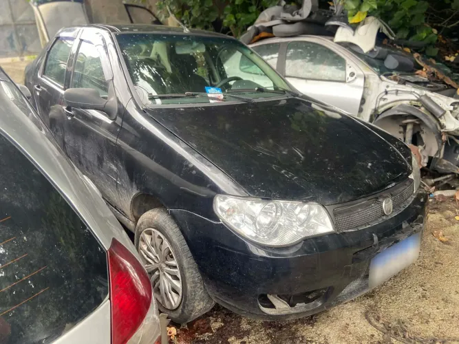Vendo peças de Siena HLX 1.8 2005
