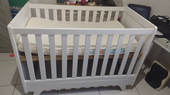 Berço Retrô Americano Peroba Branco MDF + Colchão Grátis