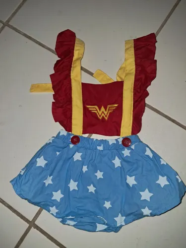 Fantasia infantil menina maravilha 