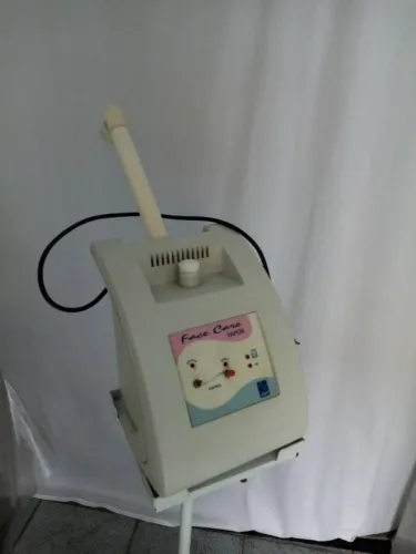 Vaporizador facial