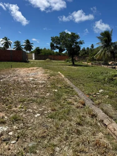 VENDO OU TROCO 3TERRENOS A 50 METROS DA MELICIO MACHADO PARCELAMOS EM 60 X
