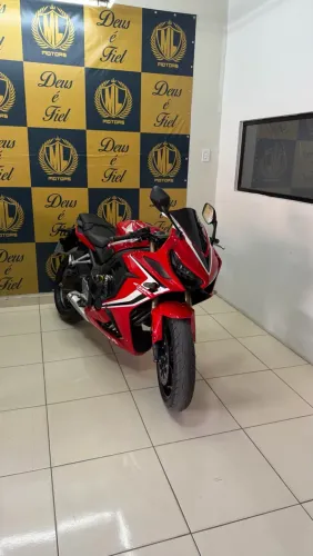 VENDE-SE CBR 650R