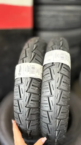Pneu de moto 110/80R14 Uso S/ câmara 