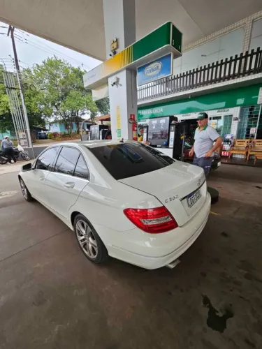 Mercedes-Benz C-200 CGI Avantgarde 1.8 16V 184cv Aut. 2012