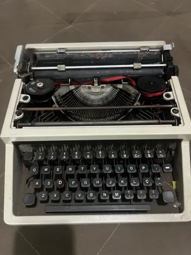 Máquina de datilografia