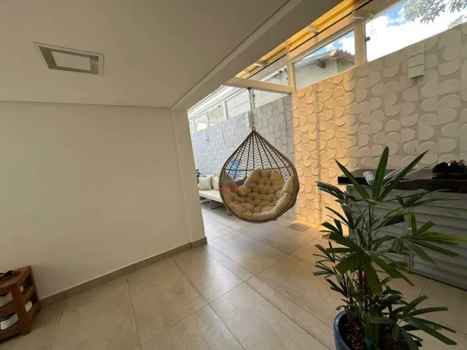 Casa de condomínio à venda, 4 quartos, 2 suítes, 4 vagas, Centro - Contagem/MG