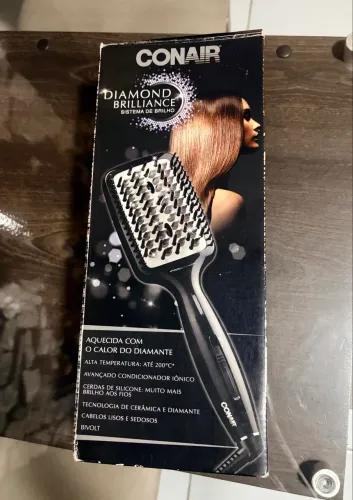 Escova alisadora Conair Polishop Diamond Brilliance (bivolt)