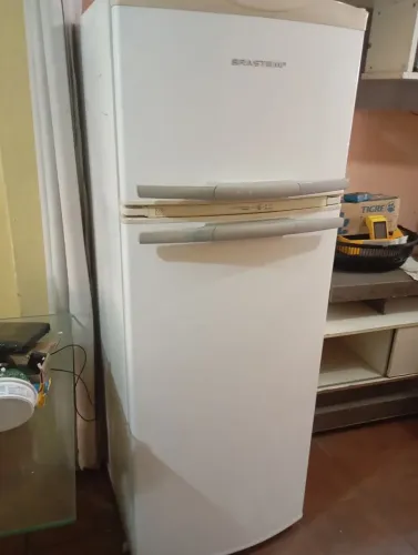 vendo geladeira Brastemp fost free