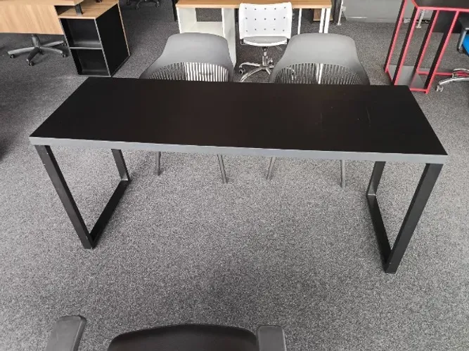 Mesa Reta de Escritório Escrivaninha - 0,75x1,50x0,70cm - (PROMOÇÃO APROVEITE)!!