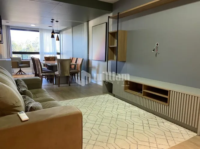 APARTAMENTO MOBILIADO, EQUIPADO E DECORADO NO CENTRO DE BRUSQUE