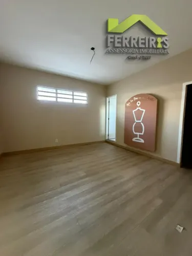 SALA COMERCIAL CENTRO DE SANTA CRUZ DA SERRA