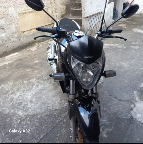 Cb 300 2015 2015