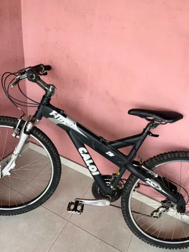 Vendo bike Caloi aro 26