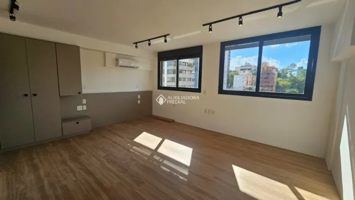 Apartamento para aluguel no Auxiliadora, Porto Alegre