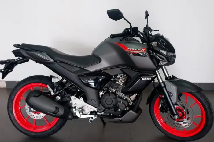 Yamaha Fazer Fz15