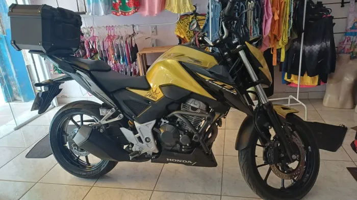 300f c Acessórios Sem Detalhe.