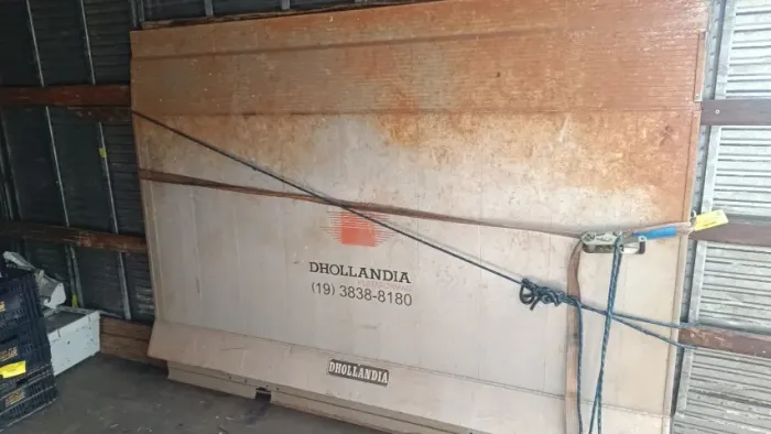 Plataforma Elevatória Alumínio Dhollandia-p/caminhões Toco/Truck 24v-excelente