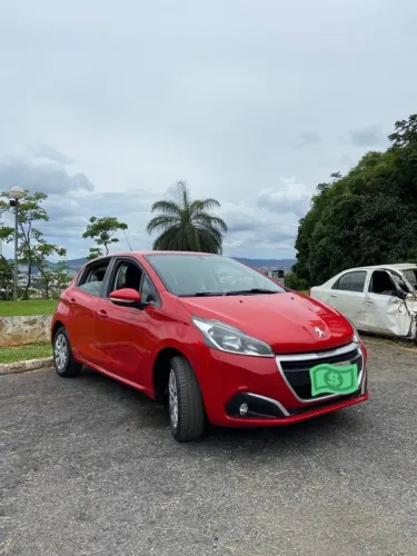Peugeot 208 Active 1.2 Flex 12V 5P Mec. 2017