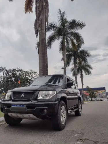 Mitsubishi Pajero TR4 2.0/ 2.0 Flex 16V 4X4 Mec. 2004