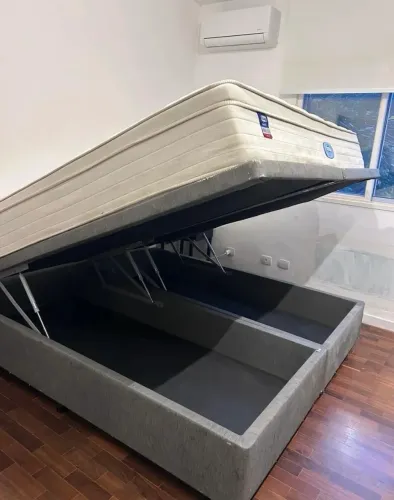 Vendo Cama Box Baú King Size + Colchão da Epeda
