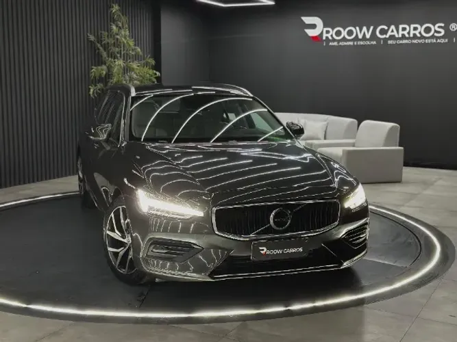 Volvo V60 T-5 Momentum ( IMPECÁVEL )