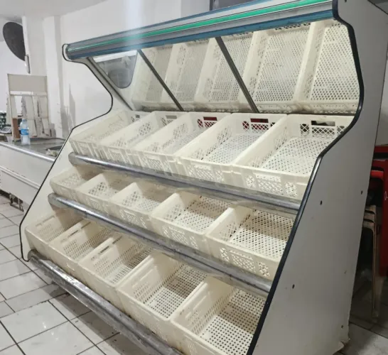 VENDO EXPOSITOR DE FRUTAS