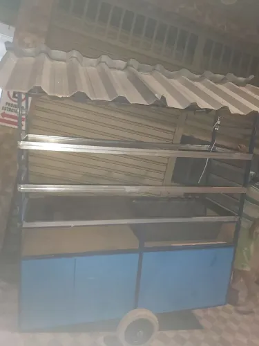 Vendo carrinho de cachorro quente