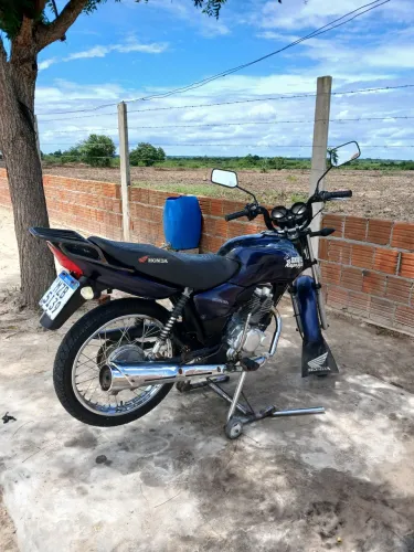 Moto em perfeito estado de conservação