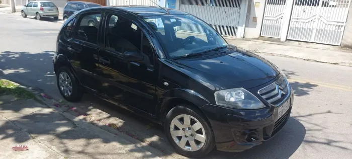 Citroen C3 GLX 1.4/ GLX Sonora 1.4 Flex 8V 5P 2012