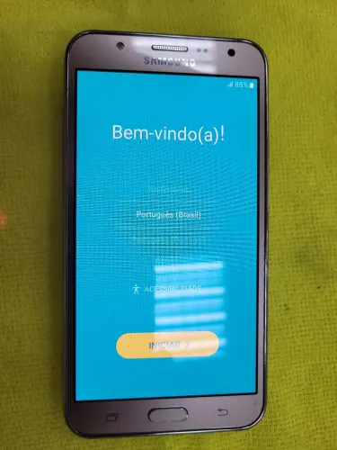 Celular j7