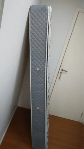 Colchão Herval solteiro