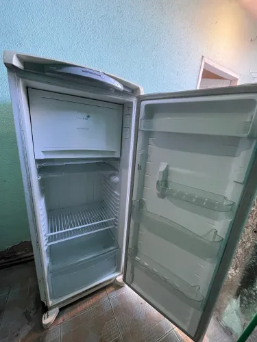 Geladeira cônsul facilite frost free