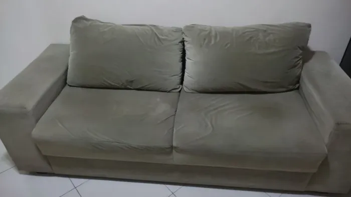 Sofá 2 lugares