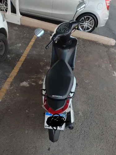 Vende-se 