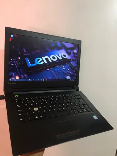 Notebook Lenovo i5 Sétima geração DDR4 Com SSD
