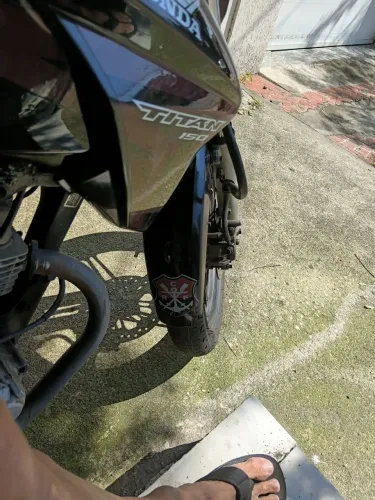 Vendo titan 2014