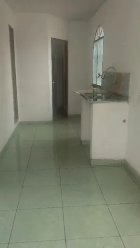 Alugo Apartamento em Petrópolis 